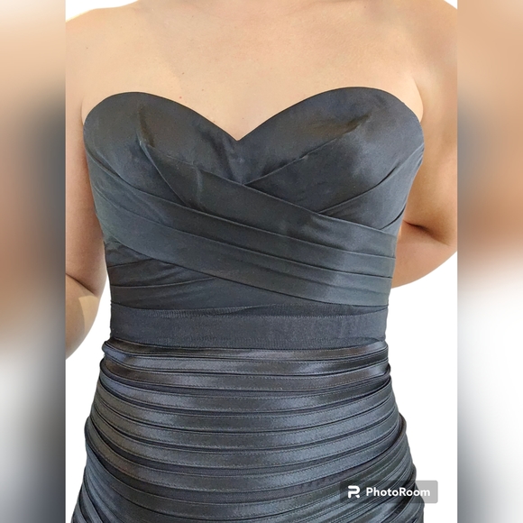 BCBG MAXAZRIA Strapless Evening Gown - Picture 2 of 9